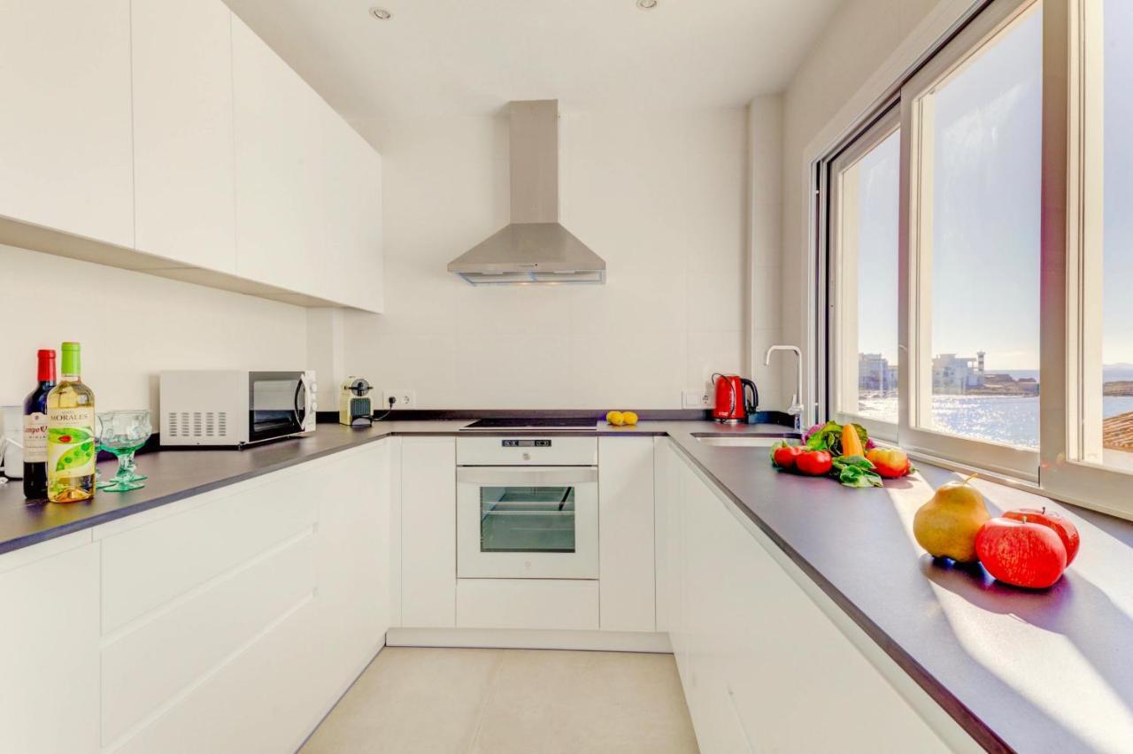 Beachfront Apartment Migjorn Cel By Sealand Villas 科洛尼亚圣霍尔迪 外观 照片